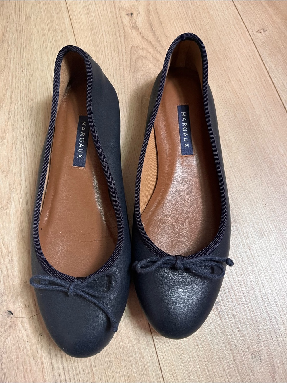 Margaux Navy blue Leather Ballet Flats with Bow Trim